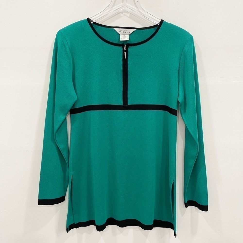 Exclusively Misook Emerald Green Half Zip Knit Sweater Top Side Slits XS